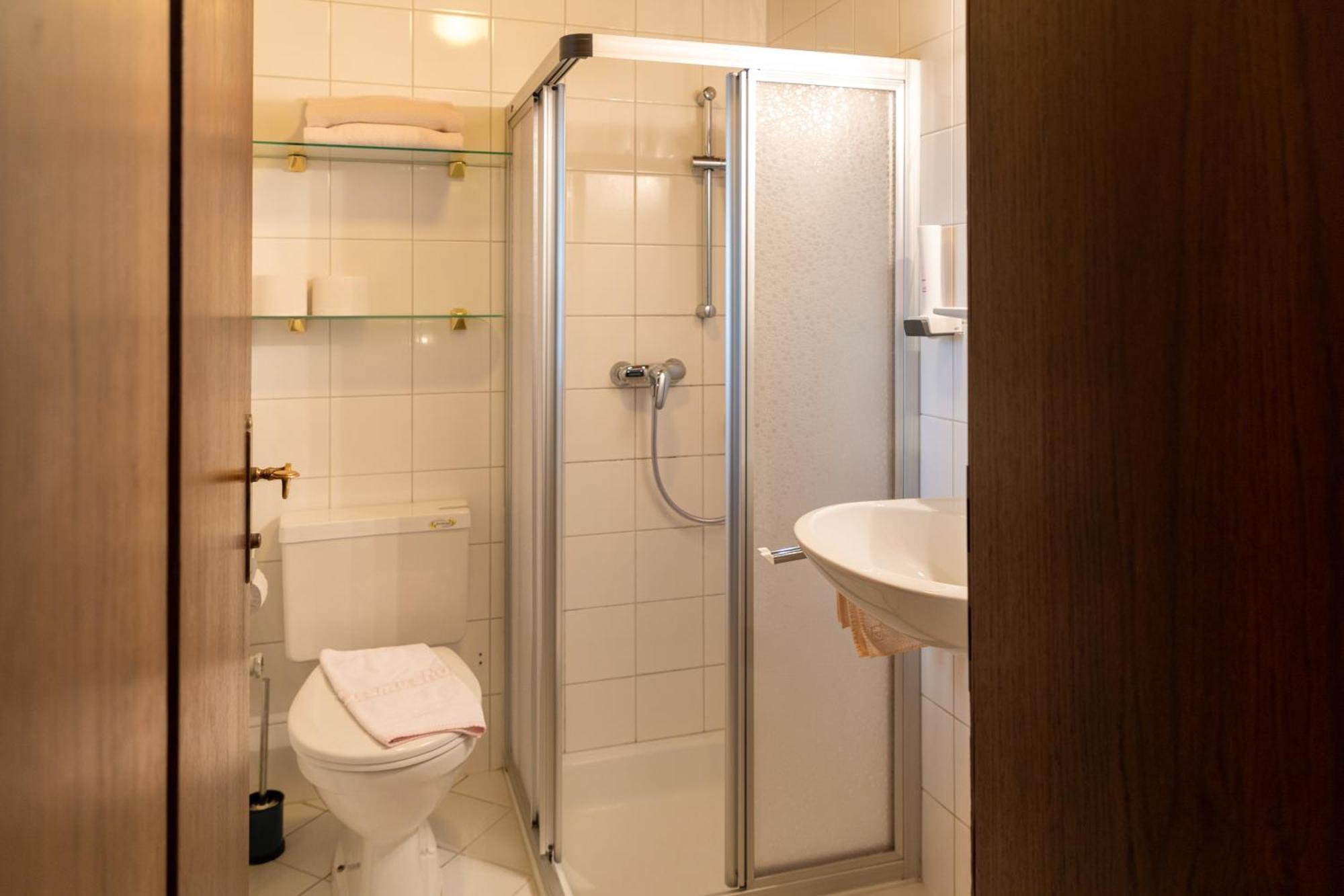 Gaestehaus Johanna Self-Check-In كيتزبوهيل الغرفة الصورة